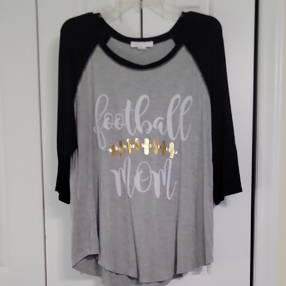 Moa Moa Black and Gray Women's Tee